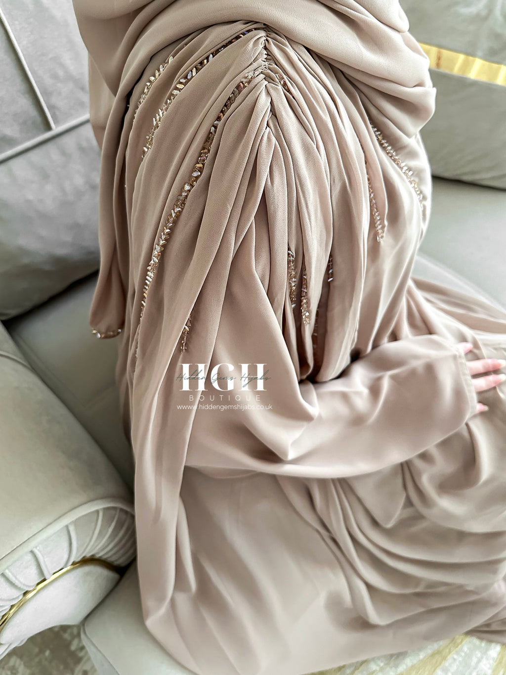 Hiba Embellished Abaya
