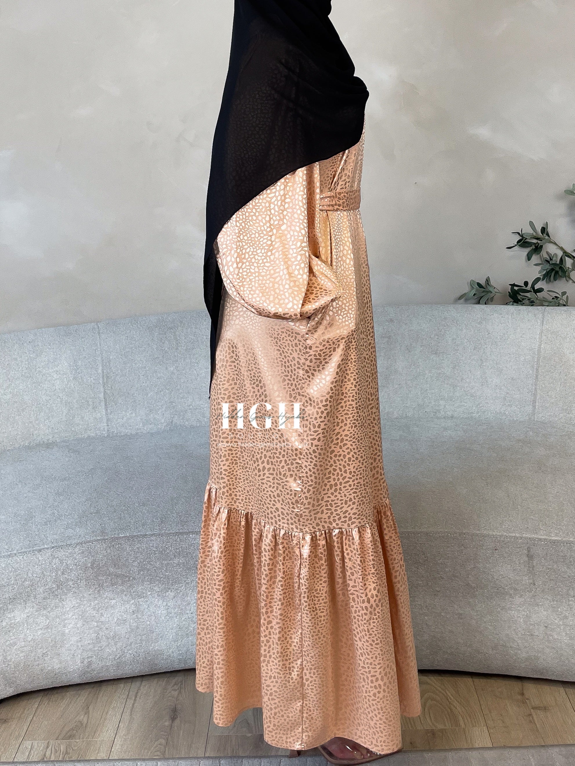 Sale | Zaina Satin Print Dress | Peach