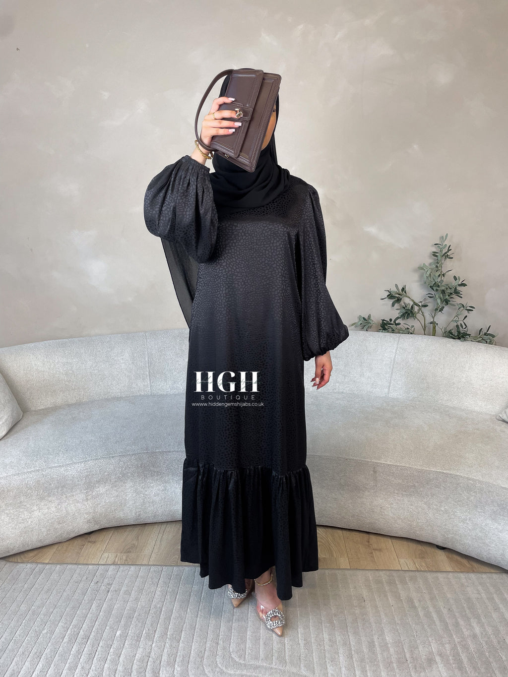 Sale | Zaina Satin Print Dress | Black