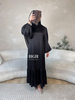 Sale | Zaina Satin Print Dress | Black