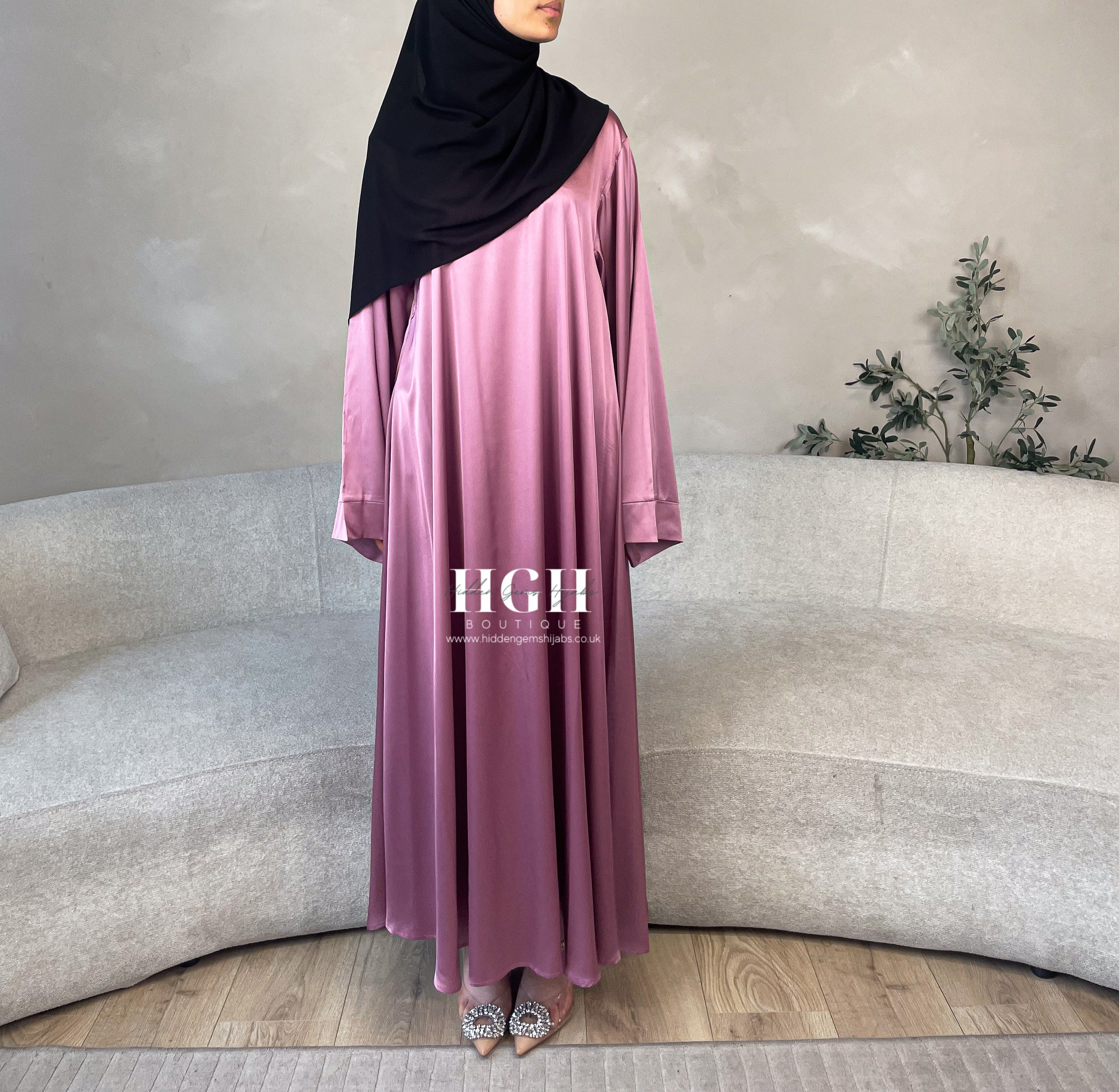 Sale | Wide Sleeved closed Satin Abaya | Pink
