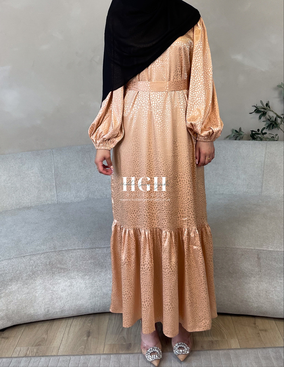 Sale | Zaina Satin Print Dress | Peach