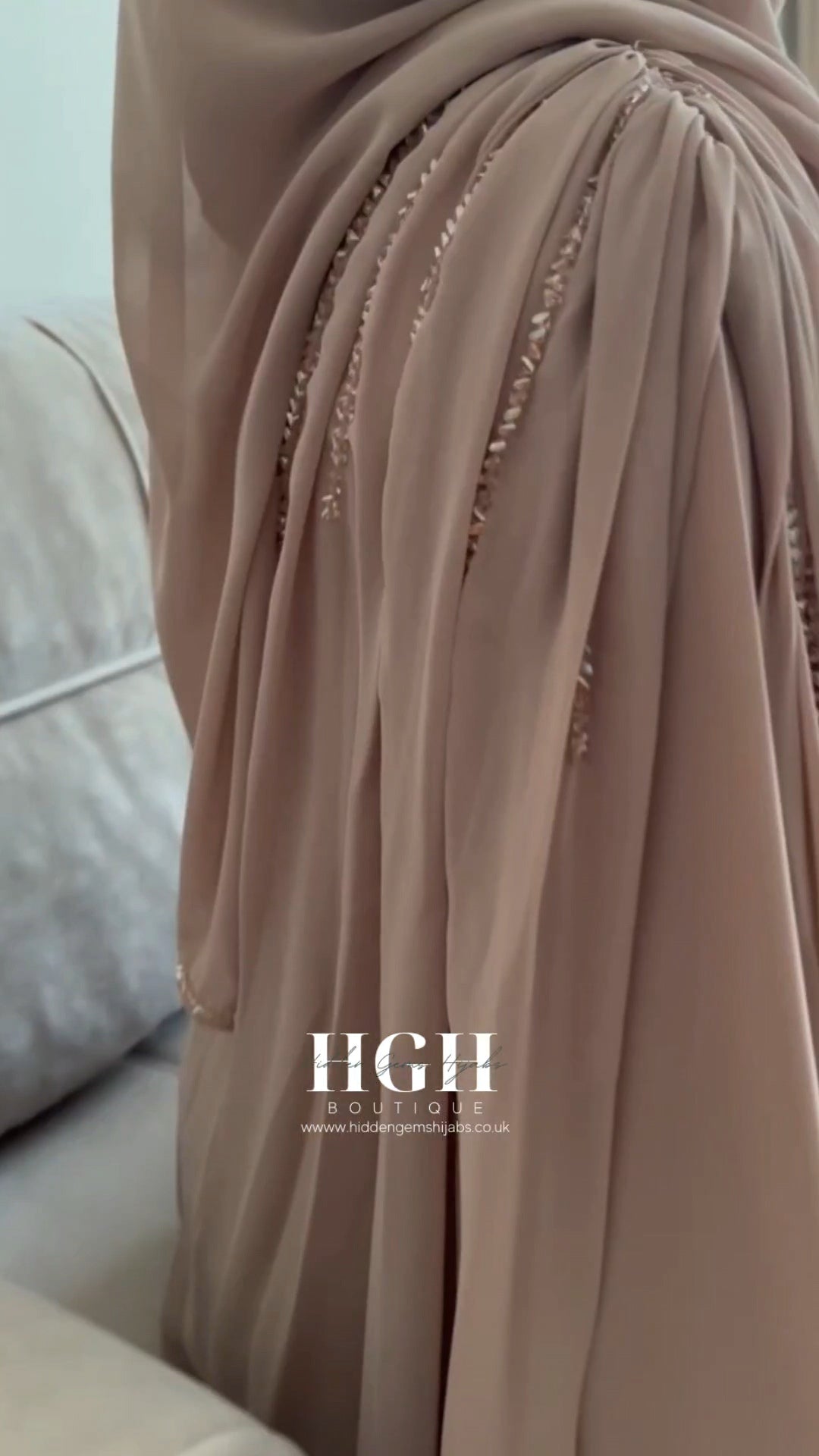 Hiba Embellished Abaya