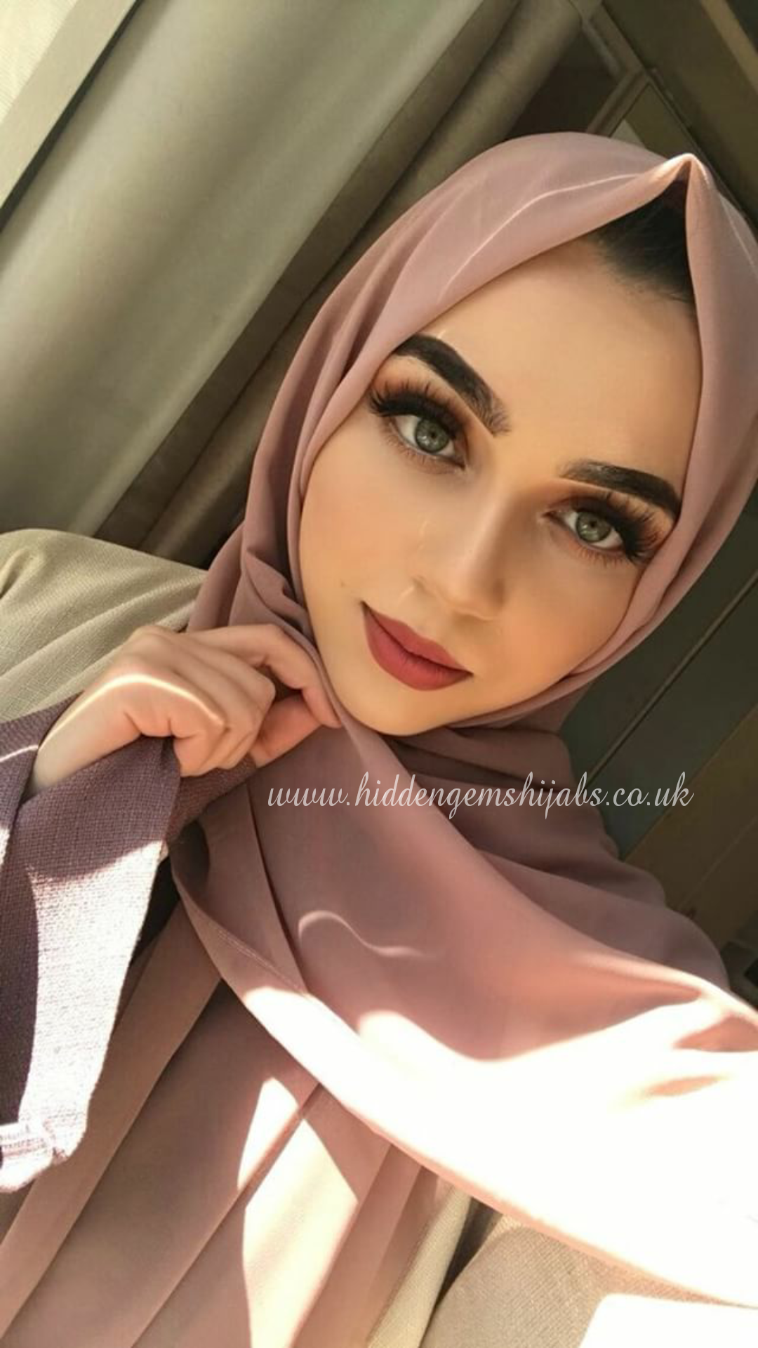 Blush |  Maxi Georgette Luxe Hijab