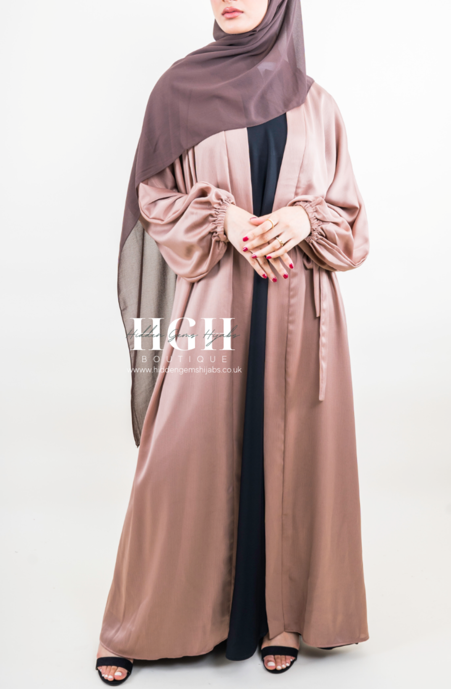 Sale | Sahar Abaya | Gold